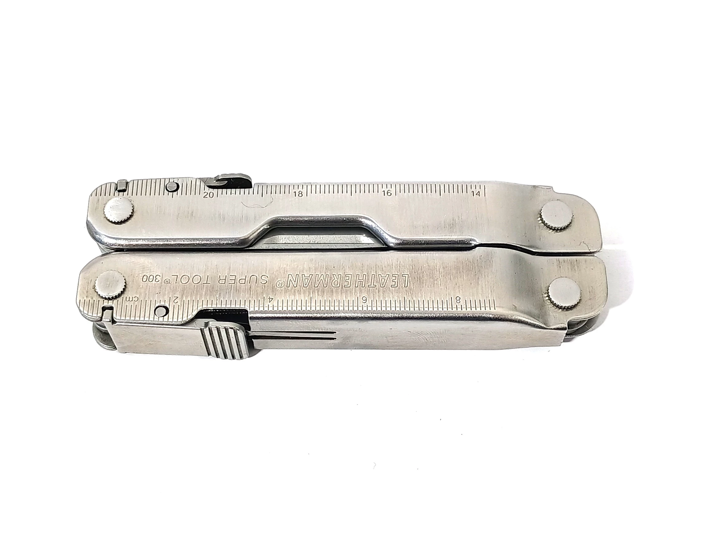 multitool-leathermann-super-tool-300-pud-stan-11323-2