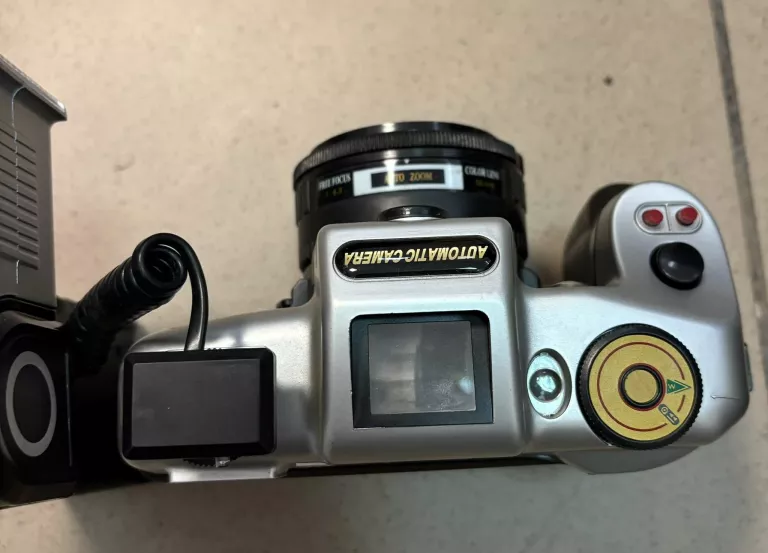 APARAT AUTOMATIC SELF TIMER + LAMPA