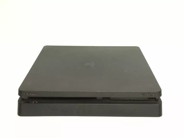 KONSOLA PS4 500 GB 2 PADY + FIFA 19