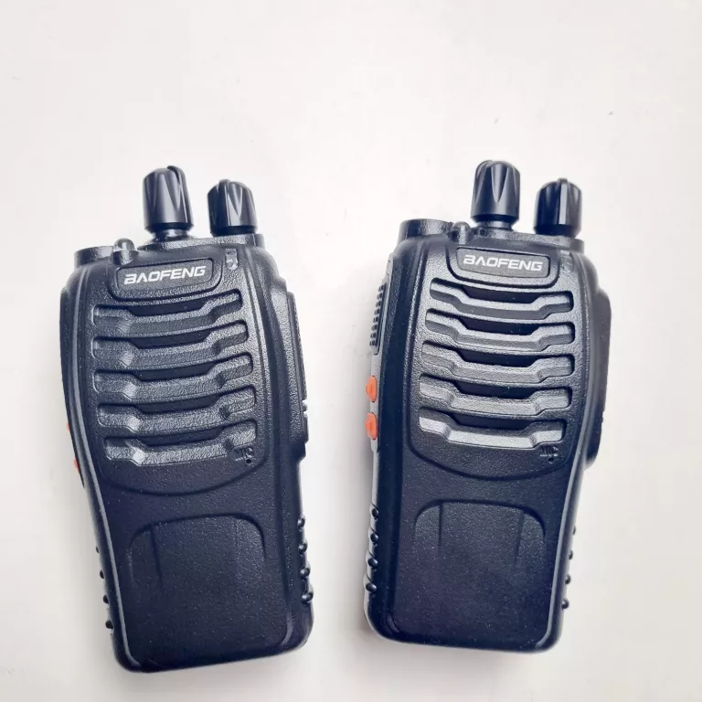 KRÓTKOFALÓWKI WALKIE-TALKIE BAOFENG BF-888S 2 SZT KOMPLET
