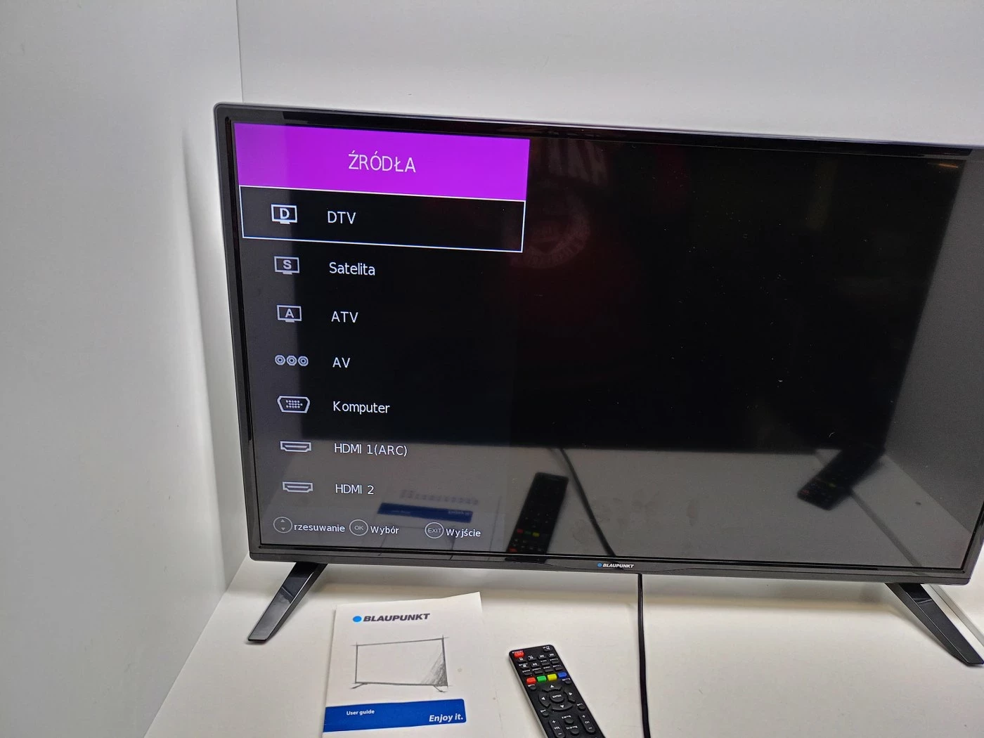 telewizor-blaupunkt-bn32h1032eeb-pilot-marka-211398-488689