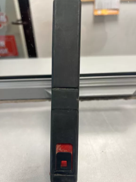 DETEKTOR PROMIENIA NIWELATORA LASER HILTI PRA 20 ROK 2021 PRA 83
