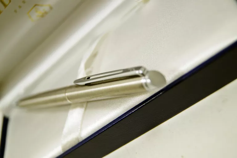 DŁUGOPIS WATERMAN HEMISPHERE STAL SATYNOWA CT 22004