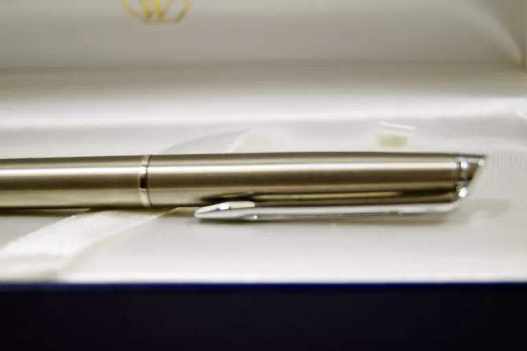 DŁUGOPIS WATERMAN HEMISPHERE STAL SATYNOWA CT 22004