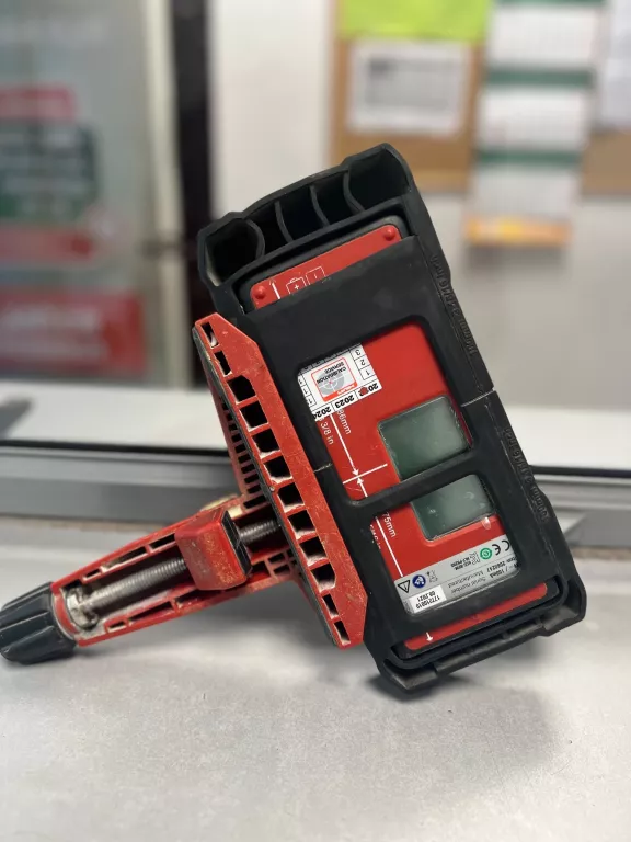 DETEKTOR PROMIENIA NIWELATORA LASER HILTI PRA 20 ROK 2021 PRA 83