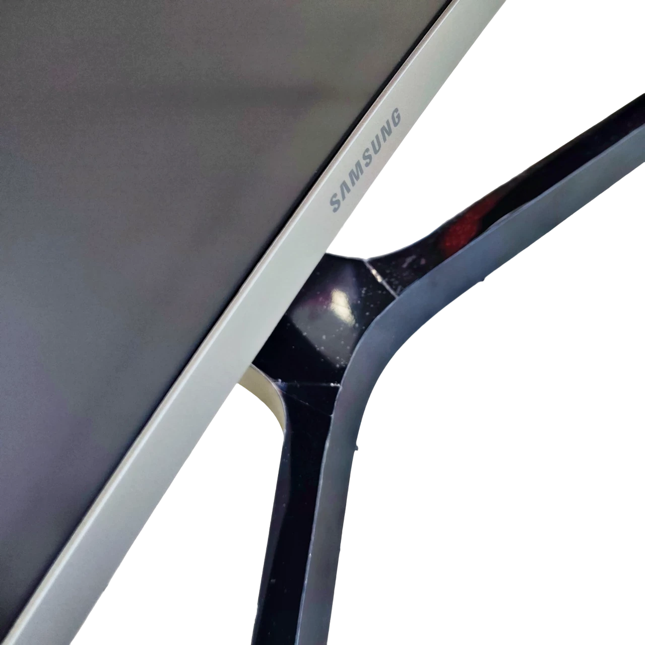 samsung-c27r500fhux-curved-monitor-27-jak-nowy-typ-matrycy-206590-228094