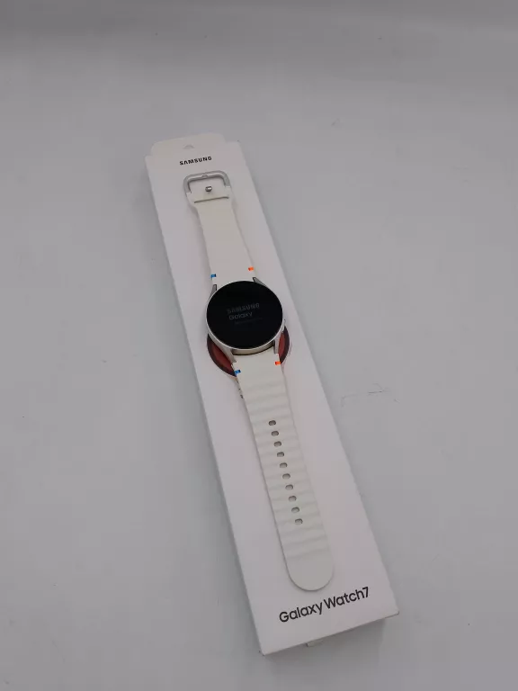 smartwatch-samsung-galaxy-watch-7-komplet-material-koperty-212886-258014
