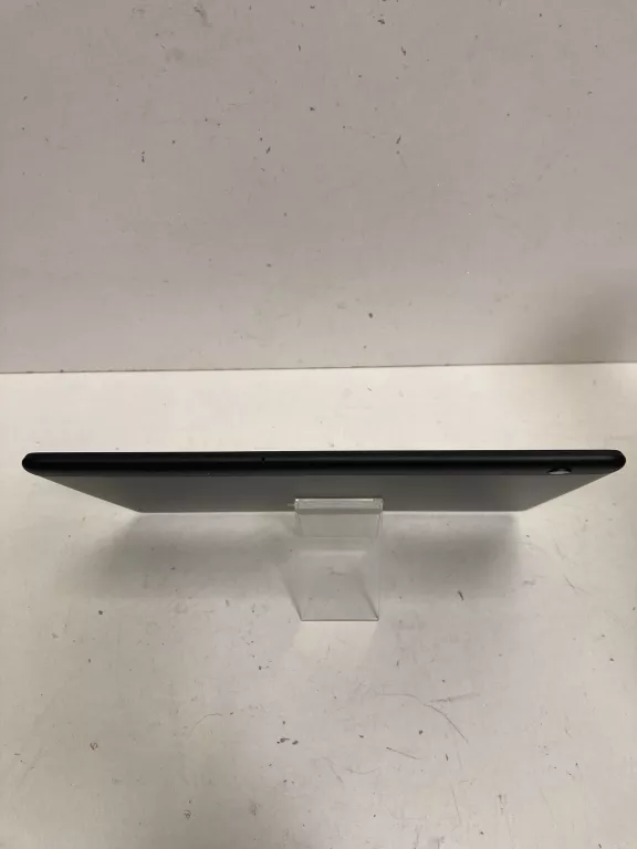 TABLET HUAWEI MEDIAPAD T5 2/16GB + KLAWIATURA / ETUI