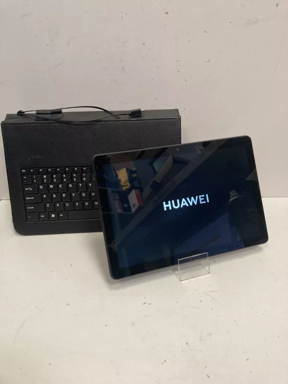 TABLET HUAWEI MEDIAPAD T5 2/16GB + KLAWIATURA / ETUI