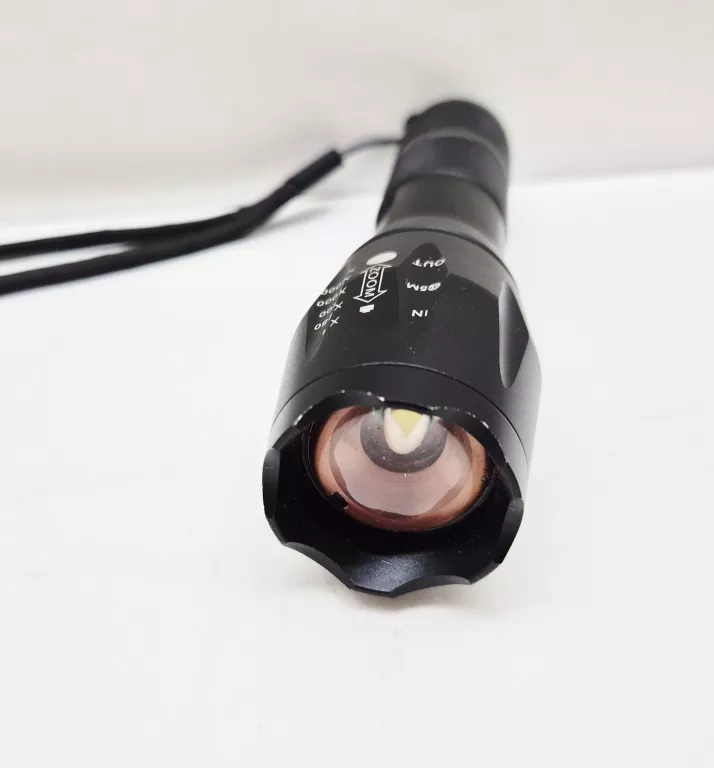 LATARKA TAKTYCZNA LED CREE ZOOM XML WODOODPORNA T6