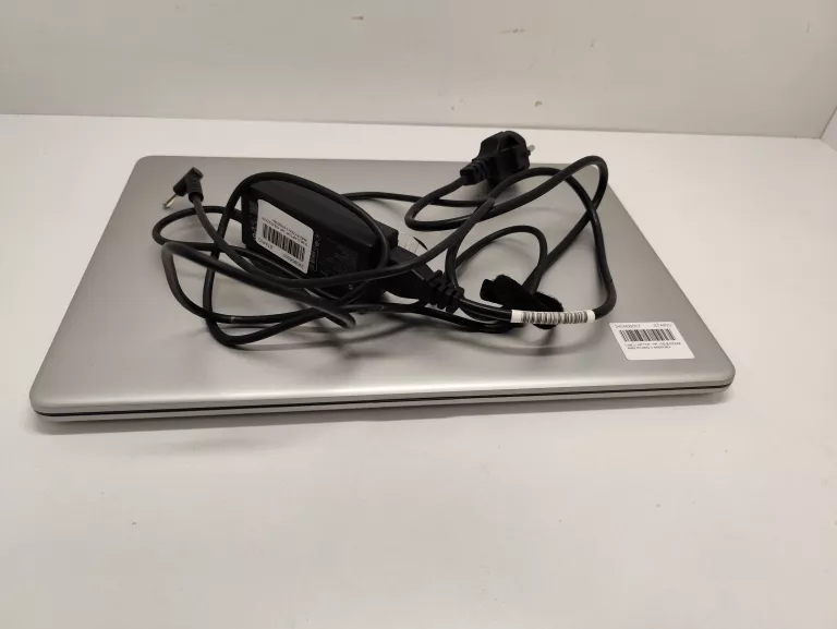 LAPTOP  HP 15S-EQ2XXX AMD RYZEN 3 8/500GB+ ZASILACZ
