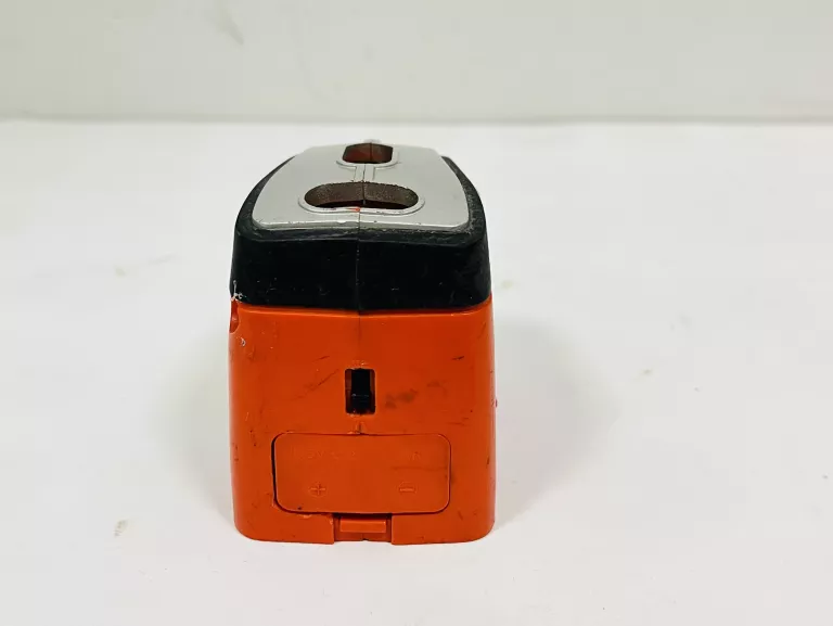 POZIOMICA LASEROWA BLACK&DECKER BDL120