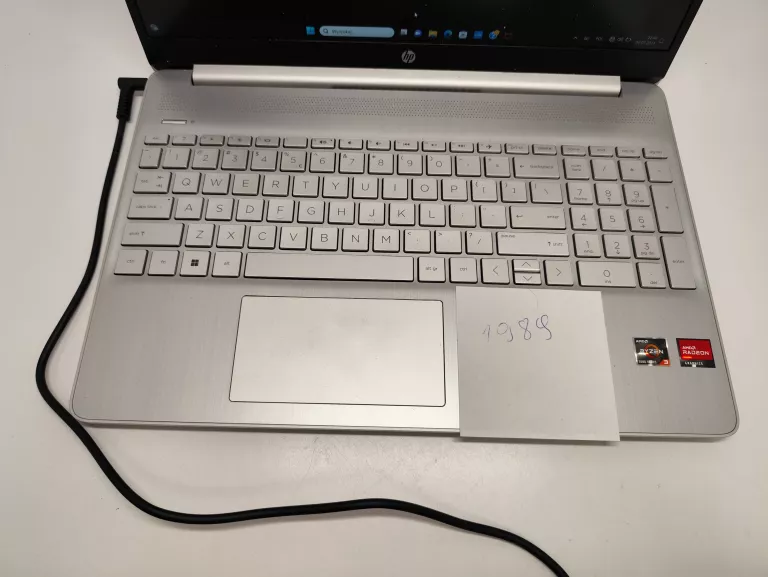 LAPTOP  HP 15S-EQ2XXX AMD RYZEN 3 8/500GB+ ZASILACZ