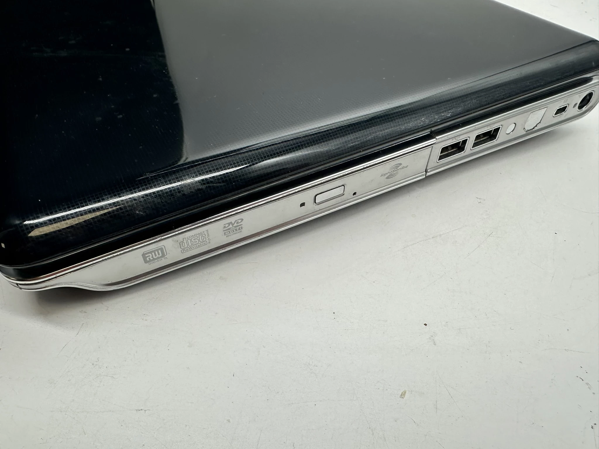 laptop-hp-pavilion-dv5-3gb-ram-320gb-hdd-amg-22gh154-readeon-hd3650-win-przekatna-ekranu-154