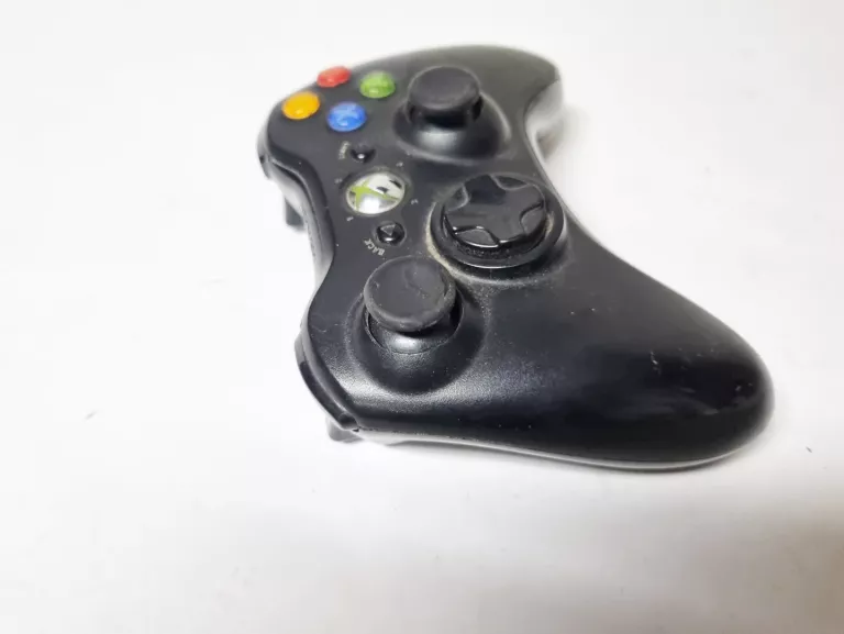 KONSOLA XBOX 360 FAT PAD@OPIS