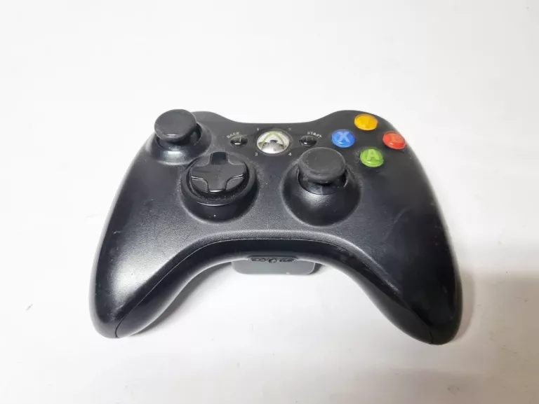 KONSOLA XBOX 360 FAT PAD@OPIS
