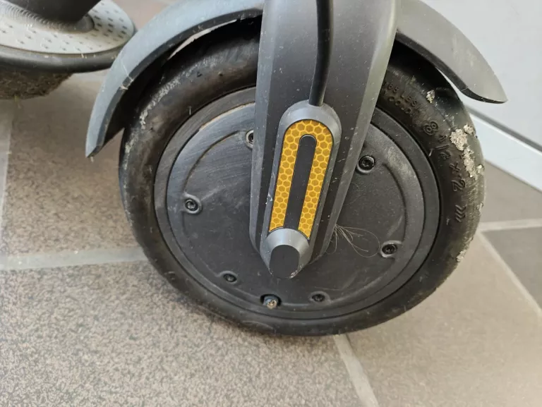 HULAJNOGA ELEKTRYCZNA XIAOMI  MI ELECTRIC SCOOTER ESSENTIAL @OKAZJA@