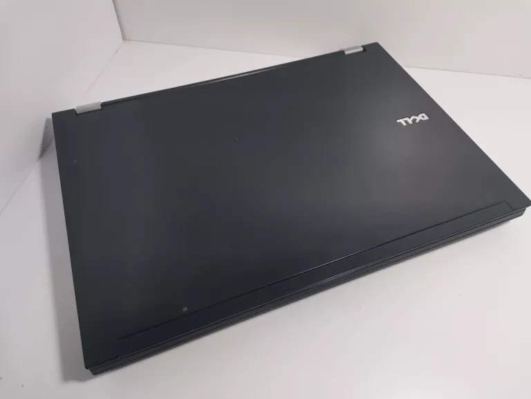 LAPTOP DELL LATITUDE E4300 CORE 2 DUO /4 GB / 300 GB