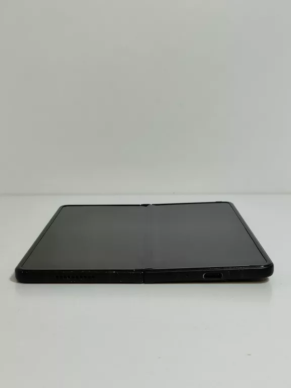 SMARTFON GALAXY Z FOLD 3 5G 12/256GB NA CZĘŚCI OPIS WARTO