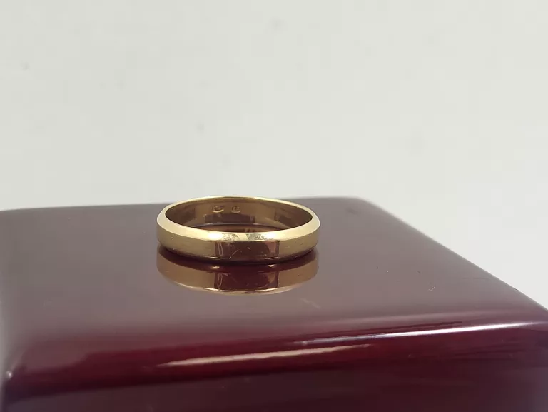 ciekawa-zlota-obraczka-585-14k-286g-r16-4mm-rozmiarsrednica-wew-mm-372-16