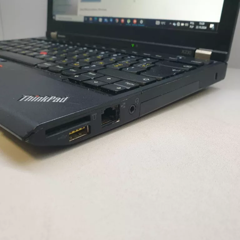 LAPTOP LENOVO THINKPAD X230 INTEL CORE I5 16 GB RAM WIN 10 PRO