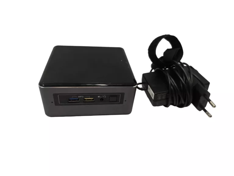 MINI PC INTEL NUC8BEH I3 8GB RAM 233 GB SSD