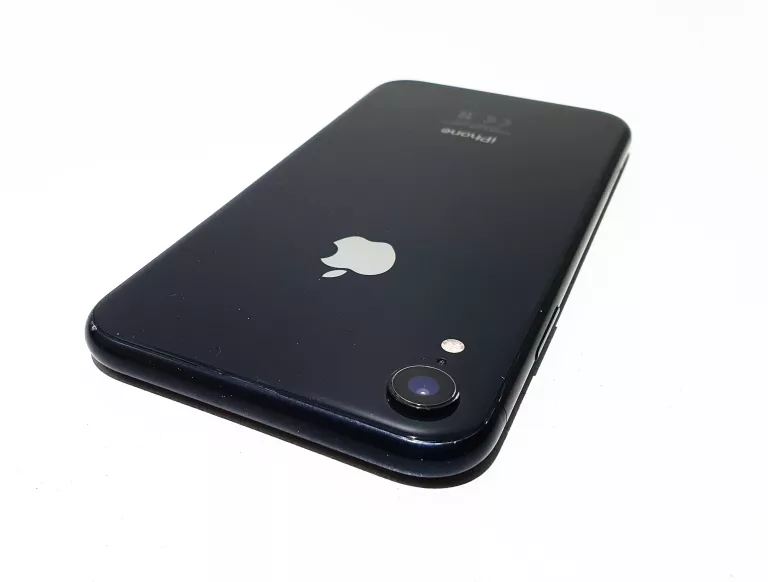 TELEFON IPHONE XR 128GB BAT.81%