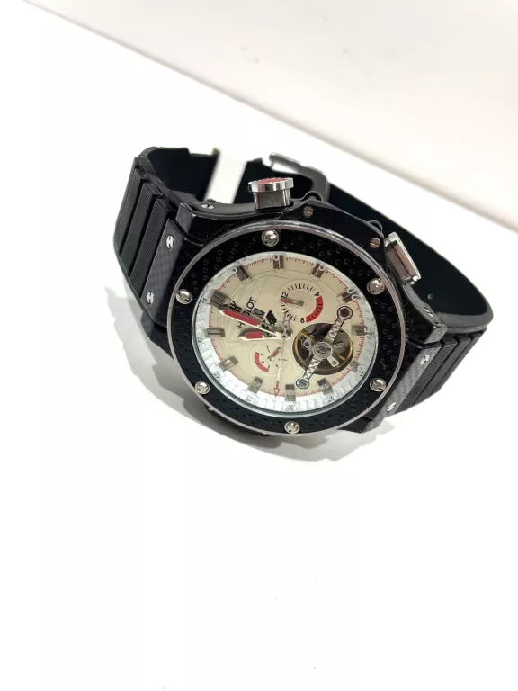 ZEGAREK HUBLOT 704893
