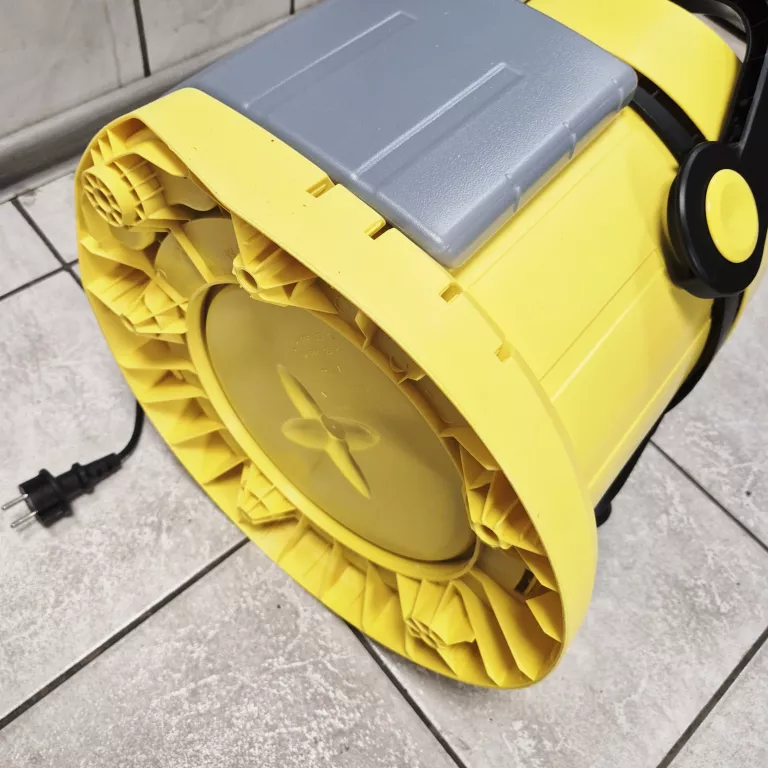 ODKURZACZ KARCHER SE 4001 SPECIAL 1.081-136.0