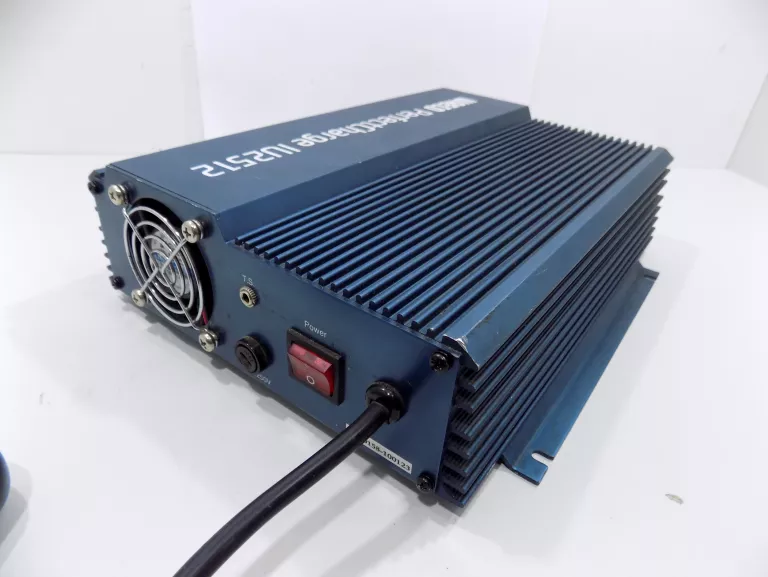 AUTOMATYCZNA ŁADOWARKA WAECO PERFECTCHARGE IU2512 25A PROSTOWNIK