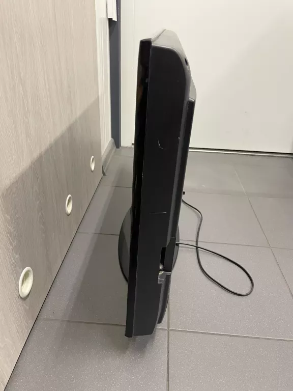TELEWIZOR SAMSUNG LE32D400E1W