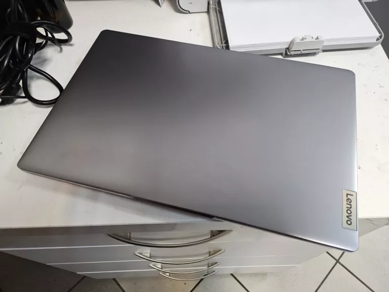 LENOVO SLIM 3 15IAH8 512GB/8GB, I5-12450H WIN11