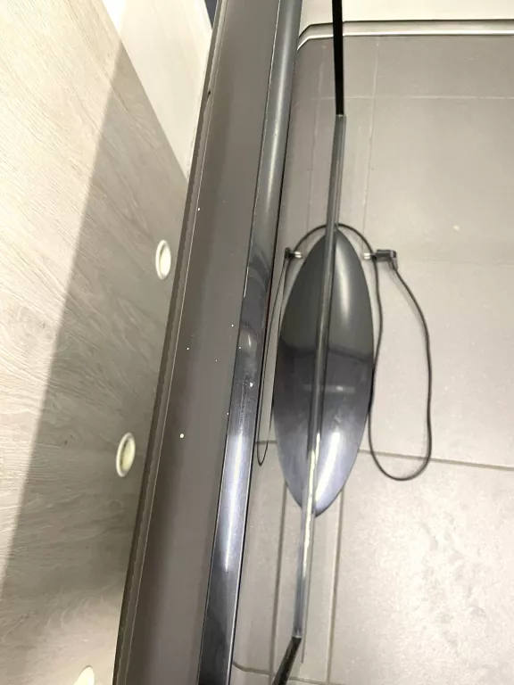 TELEWIZOR SAMSUNG LE32D400E1W