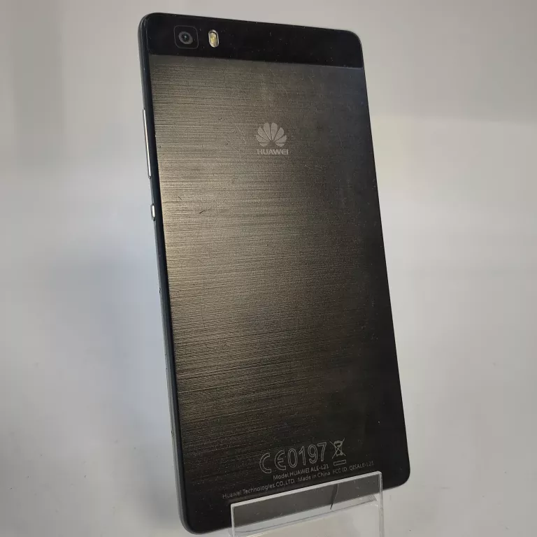 SMARTFON HUAWEI P8 LITE 2 GB / 16 GB 4G (LTE) CZARNY