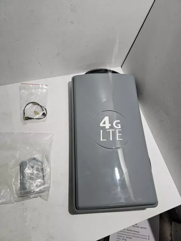 ANTENA SIGNAFLEX 4G LTE DUAL LTE 3G 4G HSPA+ 2X25DBI