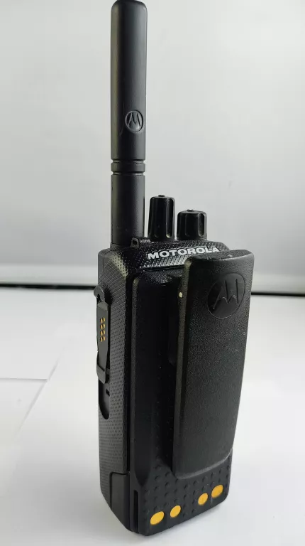 RADIOTELEFON MOTOROLA DP2400