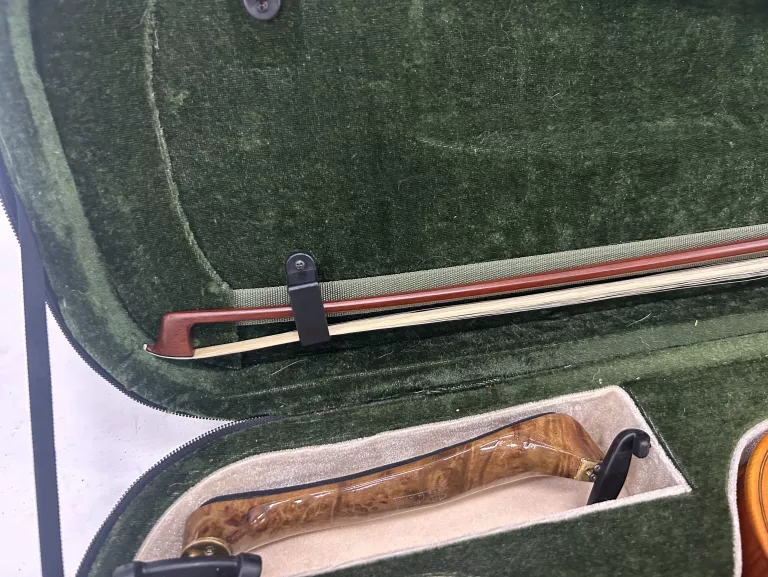 SKRZYPCE SONG VIOLIN FECIT HEBEI ANNO SMYCZEK ETUI