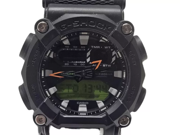 ZEGAREK MĘSKI CASIO G-SHOCK GA-900E