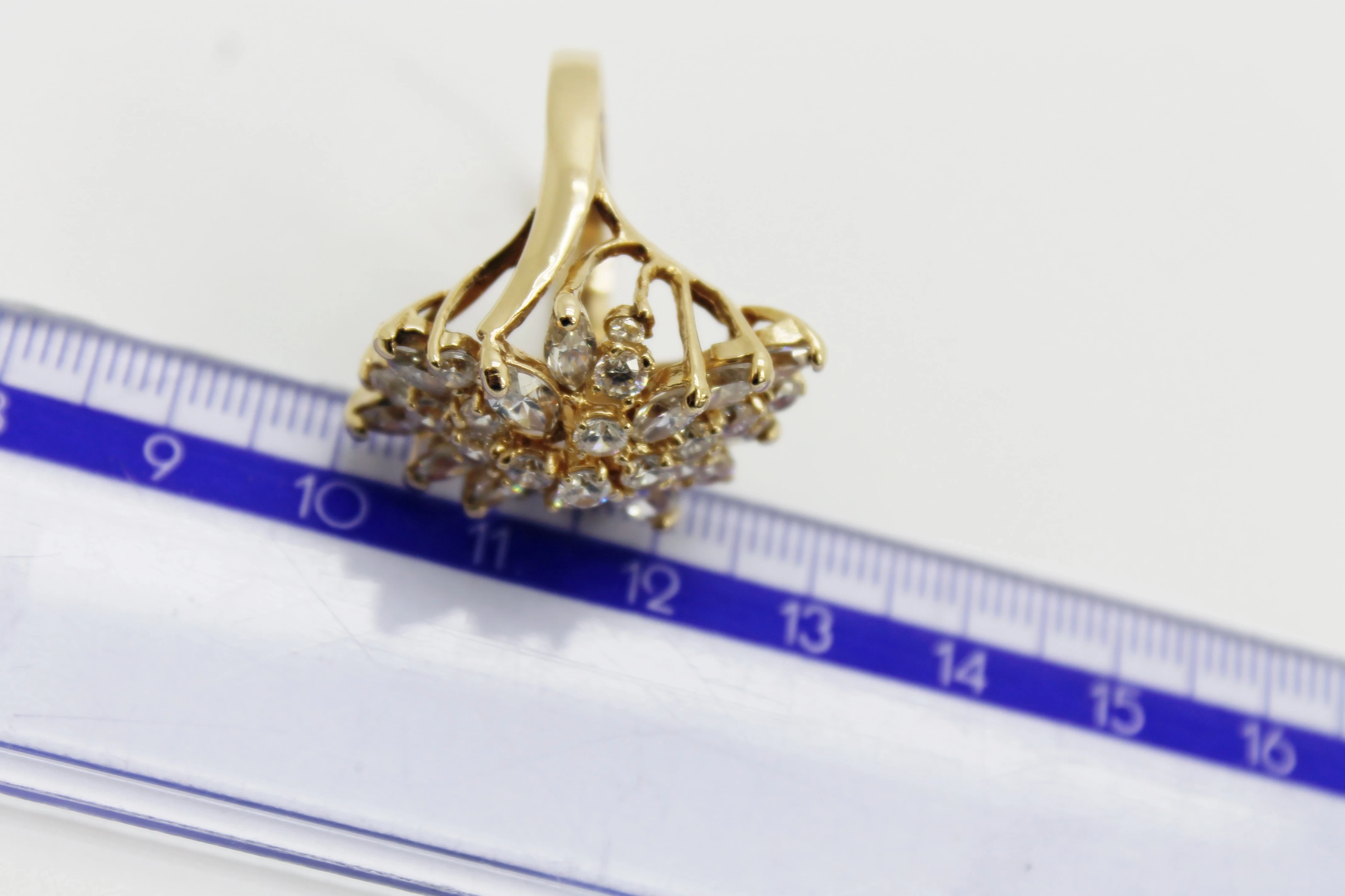 zjawiskowy-zloty-pierscien-z-cyrkoniami-pr-585-rozm-16-material-15835-2