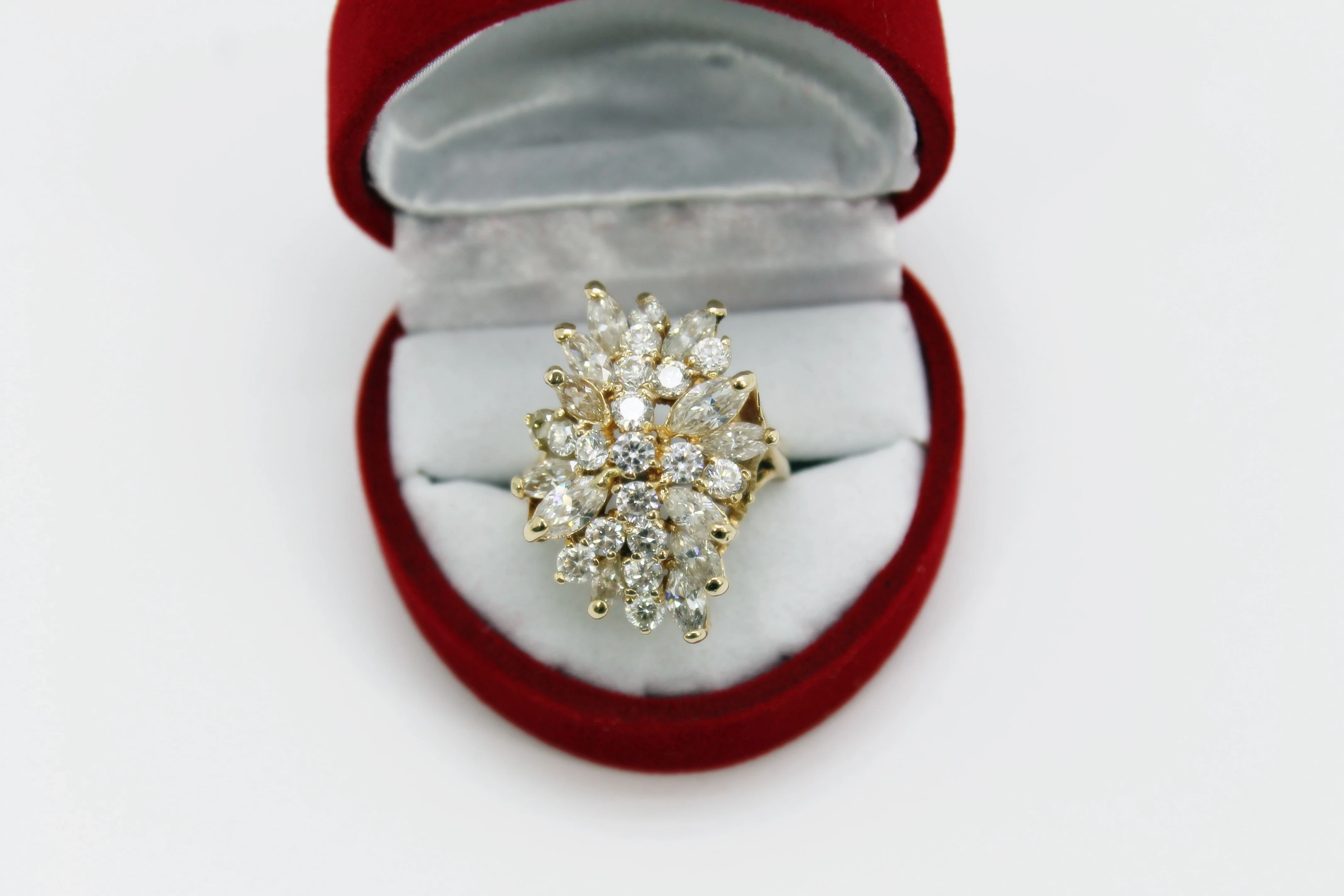 zjawiskowy-zloty-pierscien-z-cyrkoniami-pr-585-rozm-16-kolor-dominujacy-205826-225106