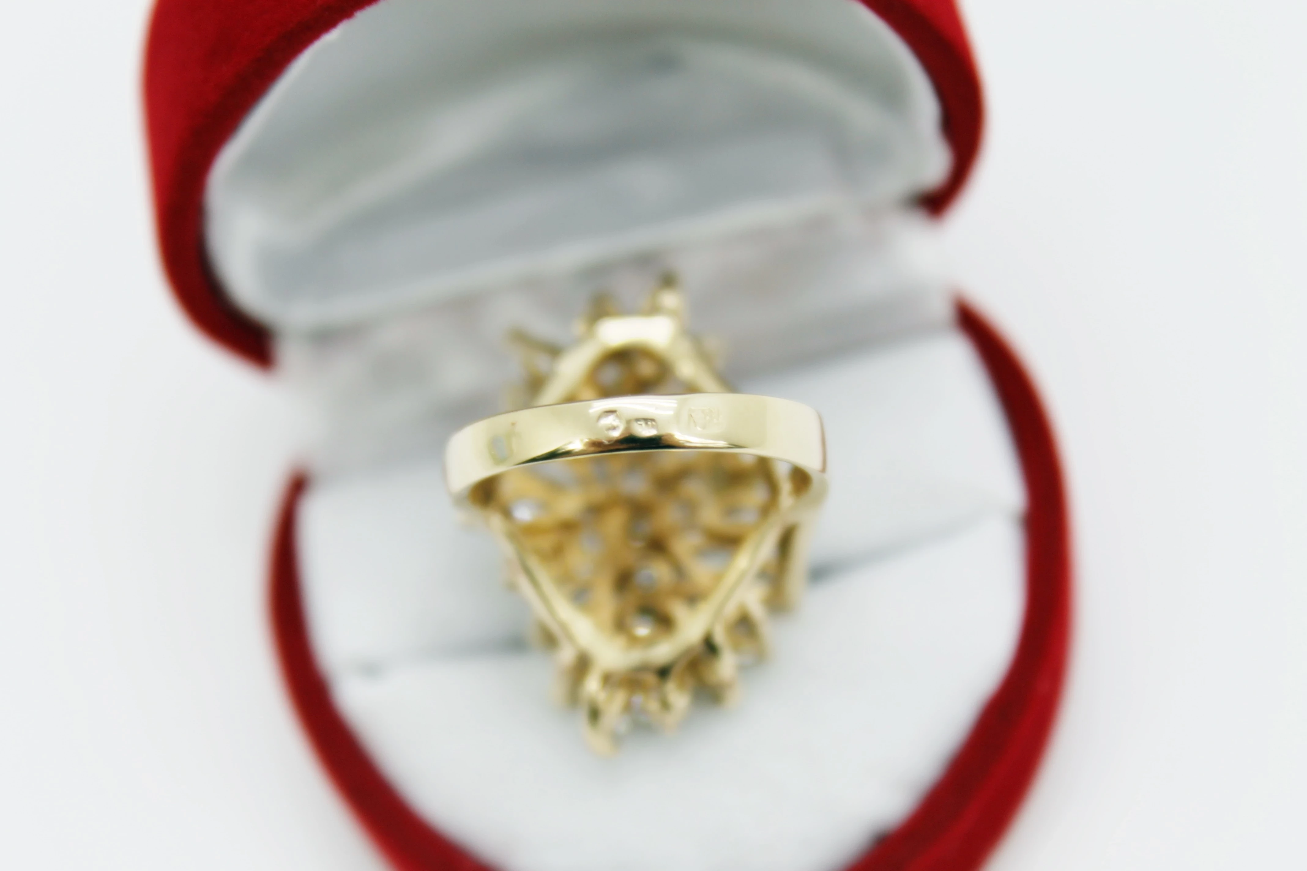 zjawiskowy-zloty-pierscien-z-cyrkoniami-pr-585-rozm-16-szerokosc-500