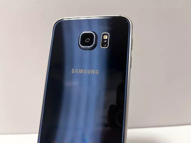 TELEFON SAMSUNG GALAXY S6 3 GB / 32 GB 4G BATERIA DO WYMIANY