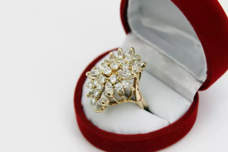 zjawiskowy-zloty-pierscien-z-cyrkoniami-pr-585-rozm-16-marka-248811-958954