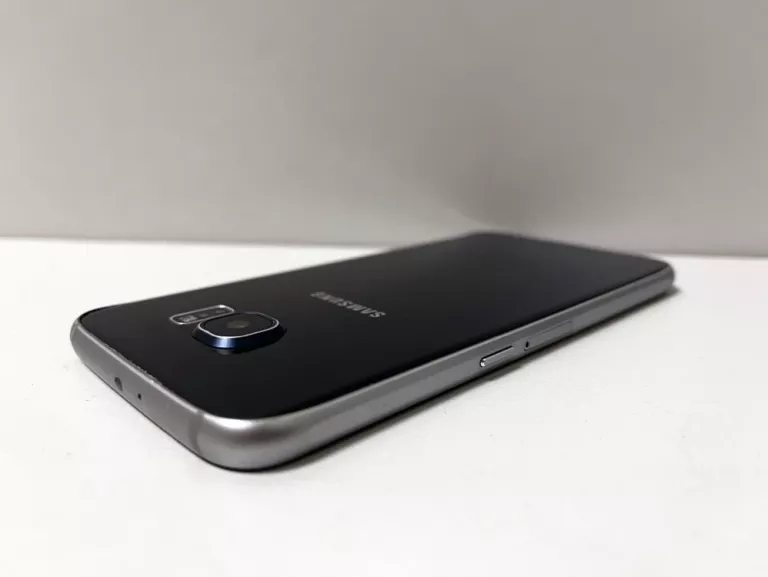 TELEFON SAMSUNG GALAXY S6 3 GB / 32 GB 4G BATERIA DO WYMIANY