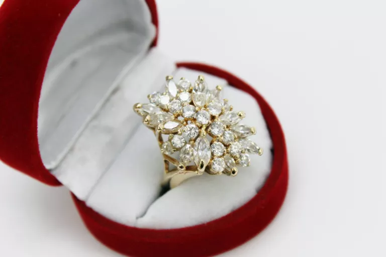 zjawiskowy-zloty-pierscien-z-cyrkoniami-pr-585-rozm-16-nalkowskich-108-sj-lublin