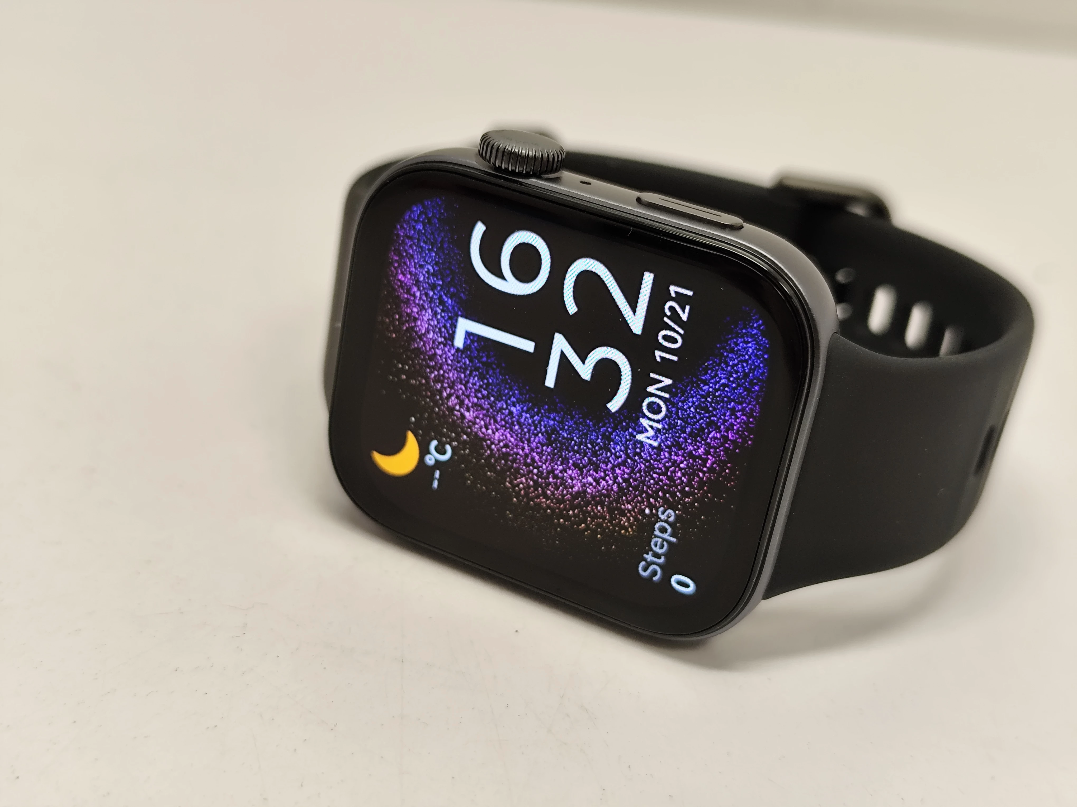 smartwatch-huawei-watch-fit-komplet-model-249460-1884062