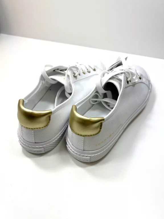 BIAŁE TRAMPKI TOMMY HILFIGER ROZMIAR 37 / POWYSTAWOWE!