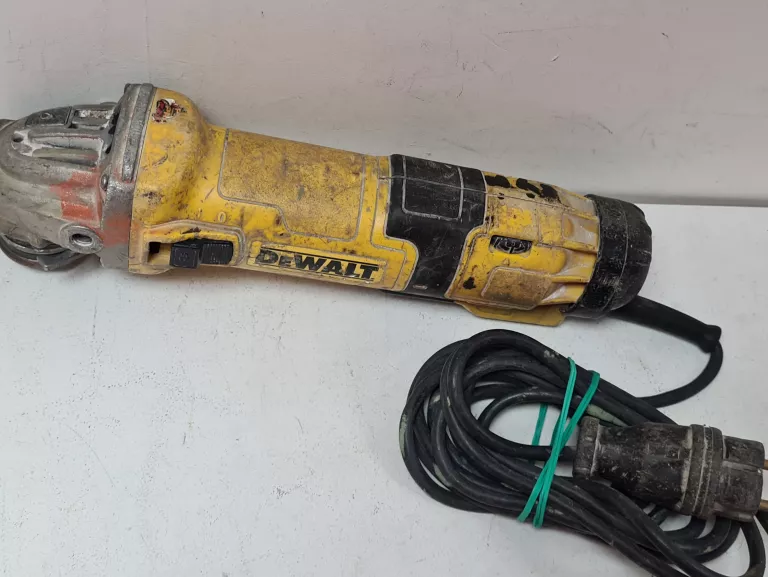 SZLIFIERKA KĄTOWA DEWALT DWE4257