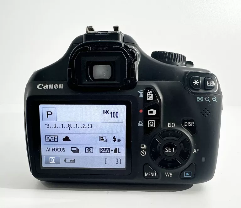 APARAT CANON EOS 1100D