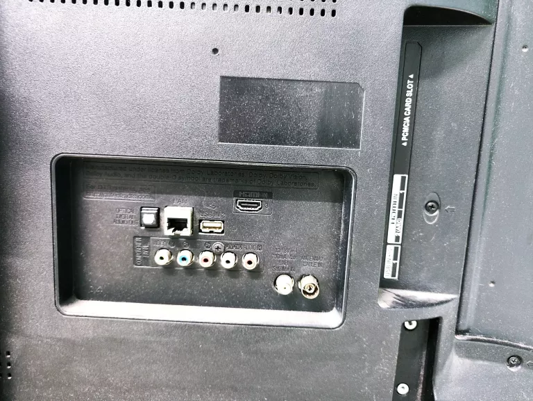 TELEWIZOR LED LG 55UJ620V 55 / PILOT / BRAK STOPEK